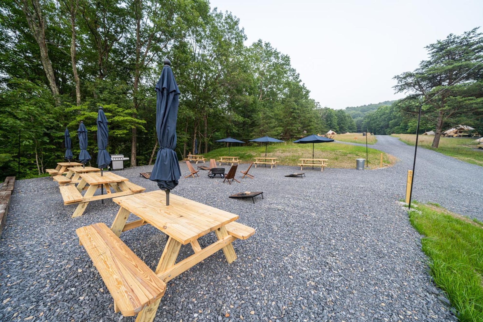 Firefly Ridge Luxury Retreat Great Cacapon Exterior foto